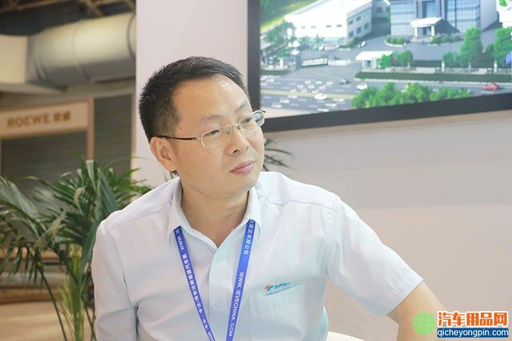 李显平